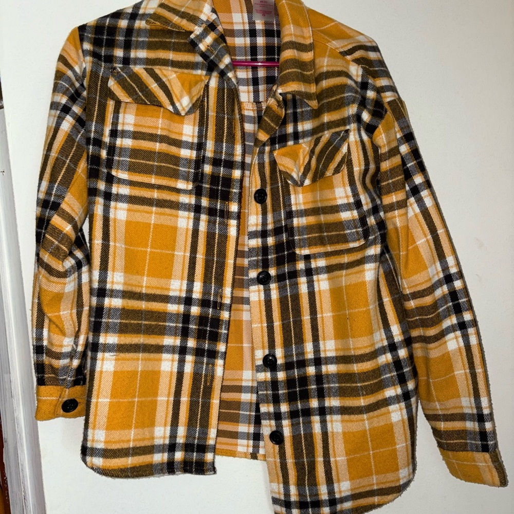 No Boundaries Yellow and Black Plaid Utility Jacket